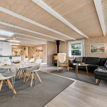 Holiday home Yuma - 1km From The Sea In Western Jutland By Interhome Vejers Strand